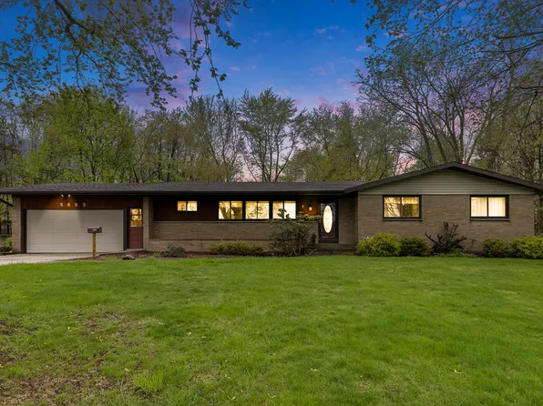 5055 Ivanrest Ave SW, Wyoming, MI 49418