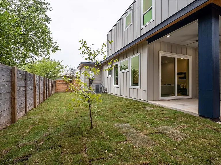 4513 S 3rd St #2 — Photo 28