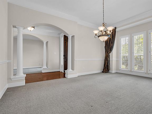 5th image of 13275 Brookfield Ln