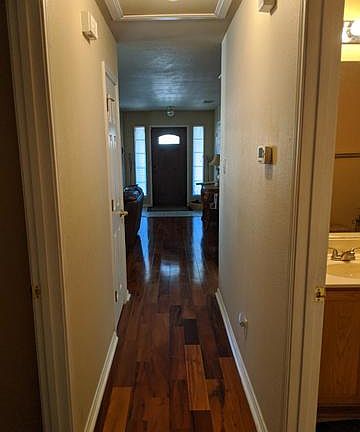 4th image of 15006 Sue Ellen Cir