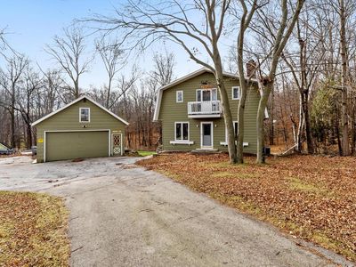 W6331 Westwind ROAD, Plymouth, WI, 53073