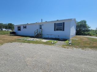 261 Hinckley Rd, Canaan, ME 04924