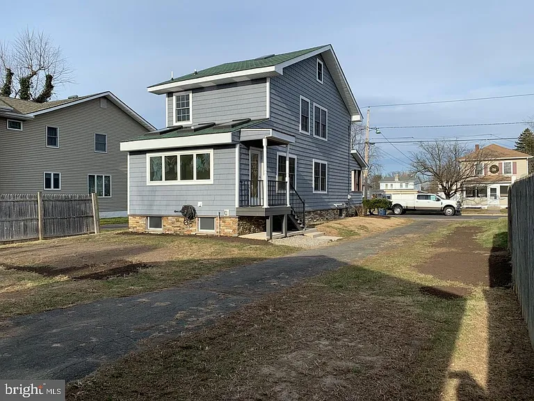 743 Valley Forge Ave — Photo 24