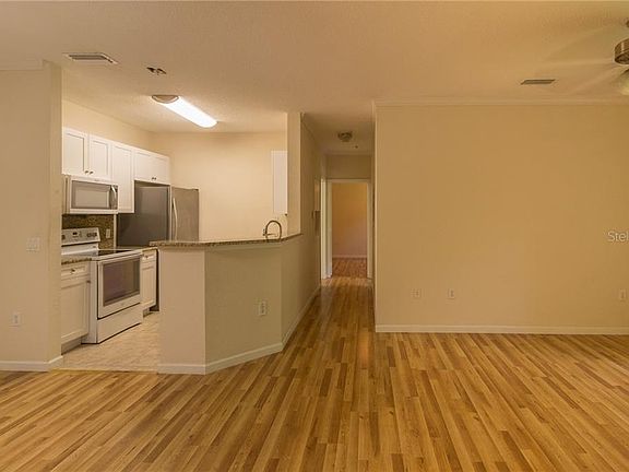 3rd image of 18001 Richmond Place Dr APT 1124