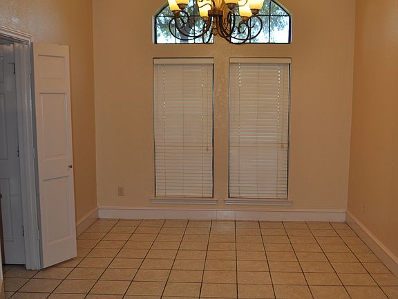 5th image of 3100 Brown St