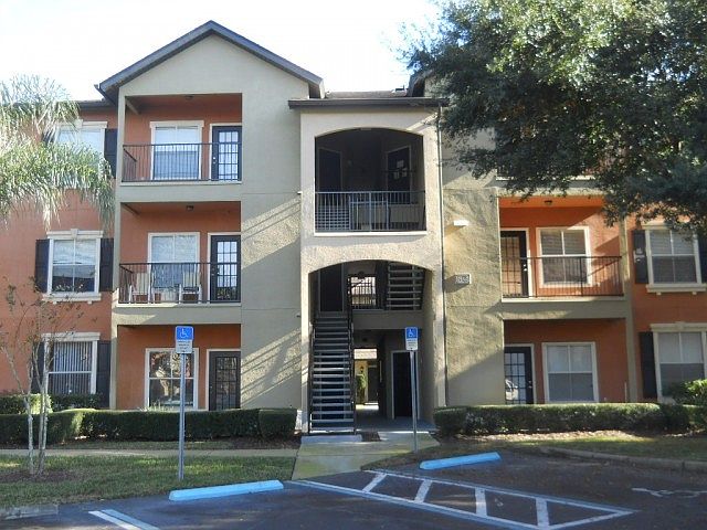 1st image of 6025 Westgate Dr APT 2535