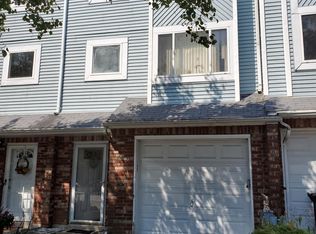 127 Pembrook Loop, Staten Island, NY 10309