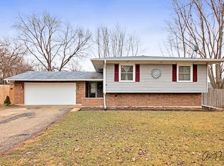 206 N Green St, McHenry, IL 60050