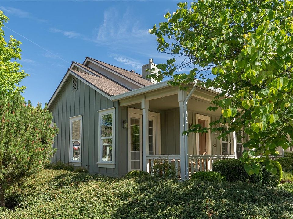 1st image of 308 Fieldstone Dr #1