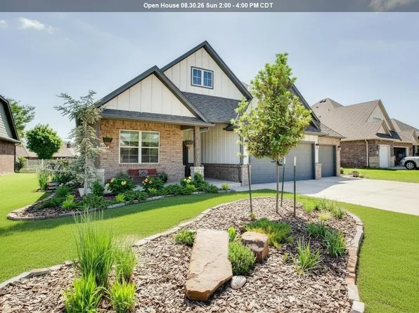 1111 Sawgrass Ln, Enid, OK 73703