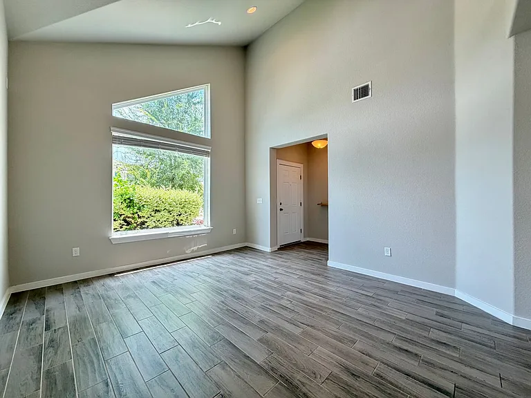 5404 Bonneville Bnd — Photo 5