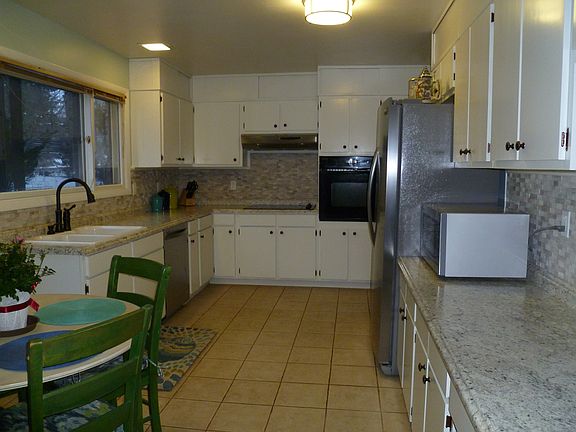 4th image of 840 Camino Encantado