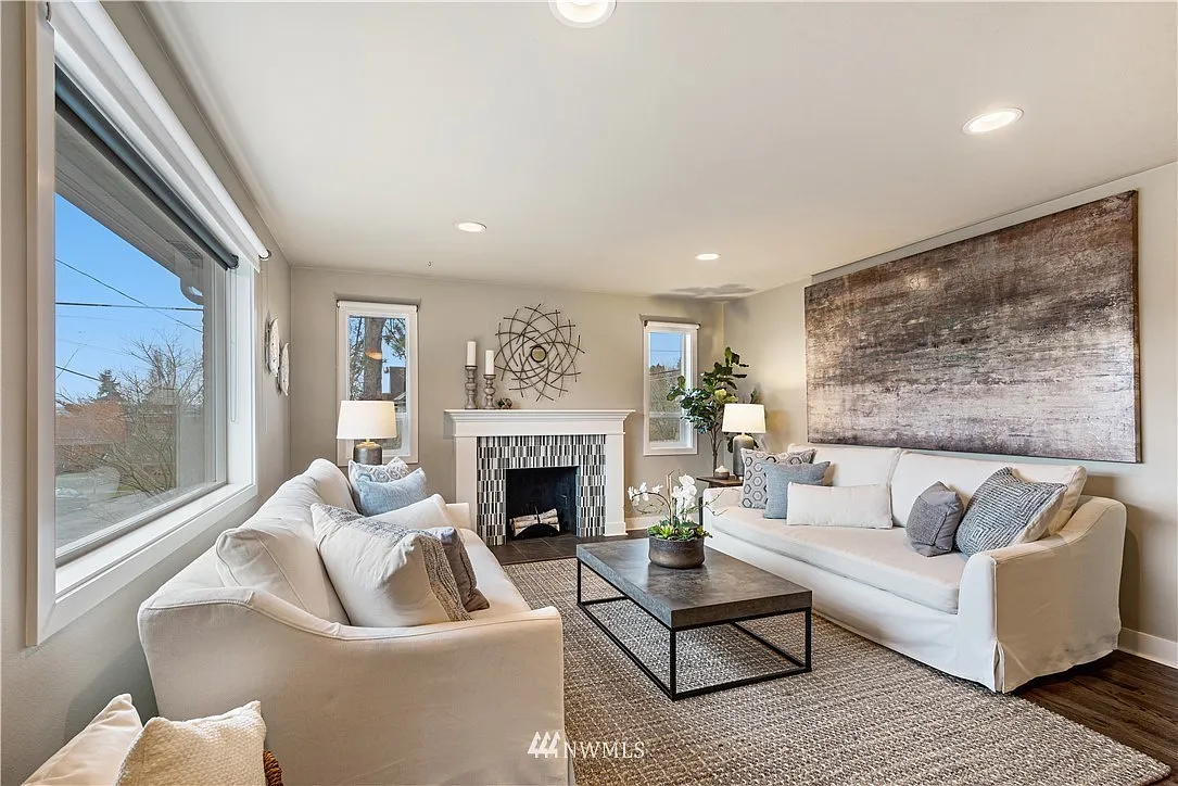 3 bed, 2000 sqft, $4,950 — Photo 4