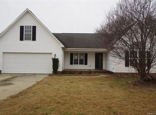 168 Detroit Ct, Raeford, NC 28376