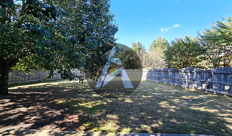 223 Elmbrook Ln — Photo 35