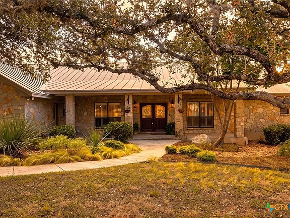 2nd image of 26037 Lewis Ranch Rd