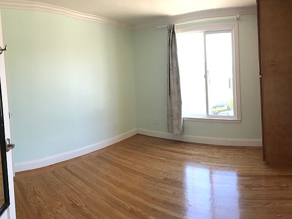 Bedroom #1