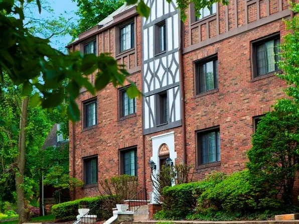 208 Beverly Rd APT 4, Pittsburgh, PA 15216