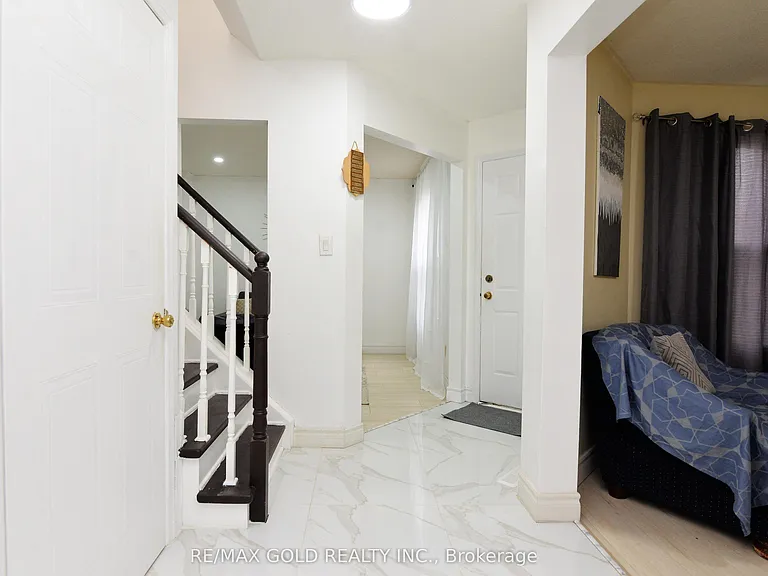 9 Ravenswood Dr — Photo 7