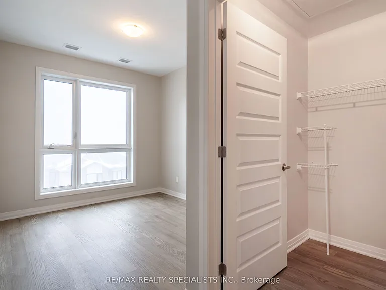 470 Gordon Krantz Ave #415 — Photo 19