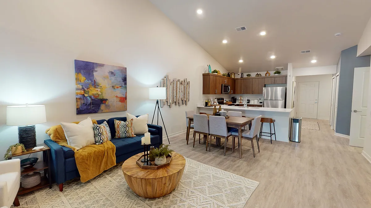 Living & Dining Room - Everly of Macomb
