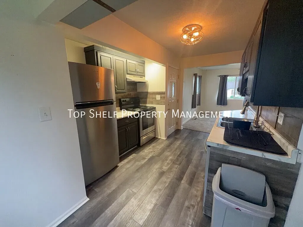 2 bed, 856 sqft, $1,195 — Photo 4