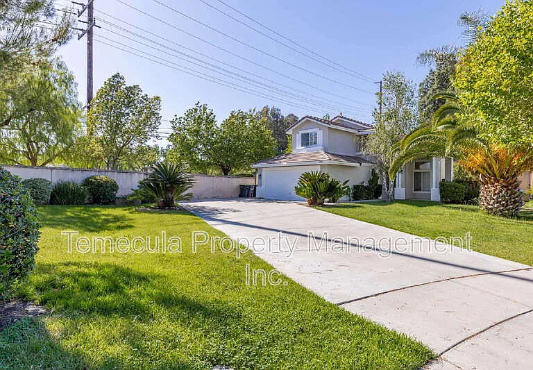 31686 Corte Avalos — Photo 2