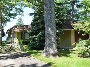6639 Deepwater Point Rd, Williamsburg, MI 49690