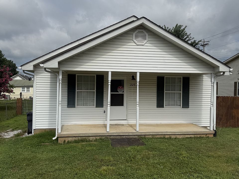 1st image of 225 Rebel Hill St