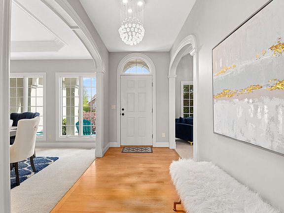 3rd image of 4511 W Jewelwood Ct