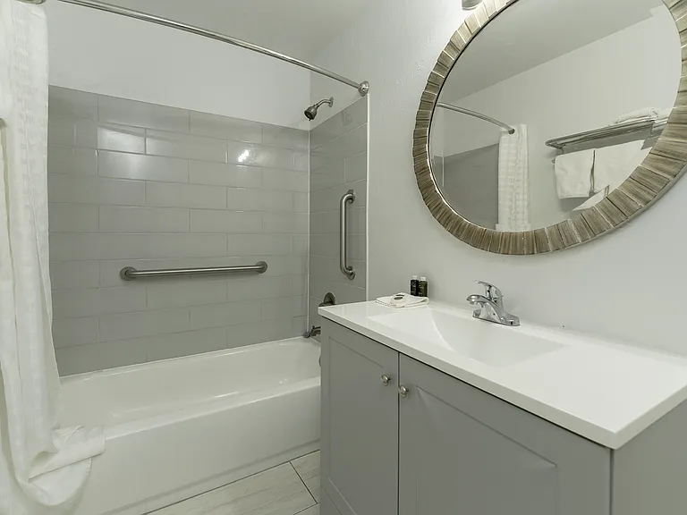 205 Malcolm Ave #A — Photo 9