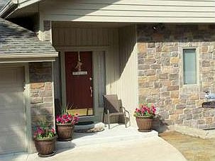 2nd image of 133 Kinross Dr