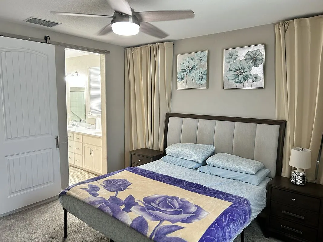 1 bed, 1.0 bath, 240 sqft, $1,500 — Photo 1