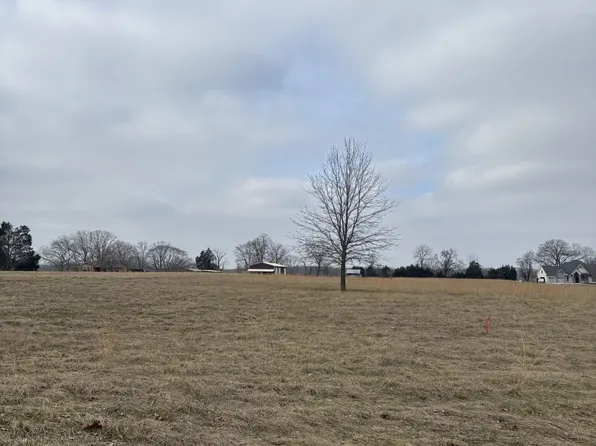 7556 Cairo Bend Rd, Lebanon, TN 37087