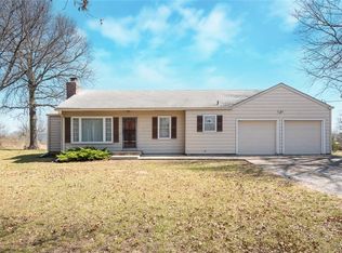 16145 Gardner Rd, Gardner, KS 66030