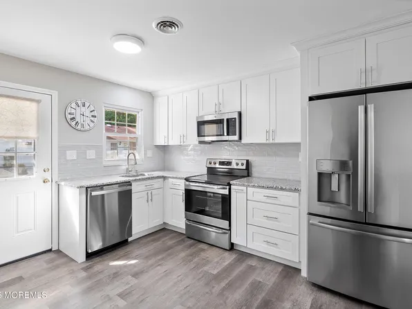 6D Gramercy Lane, Manchester, NJ 08759