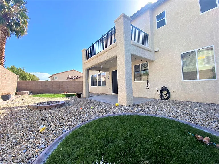 9222 Avon Park Ave — Photo 46