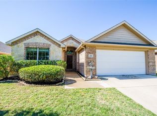 208 Range Rd, Waxahachie, TX 75165