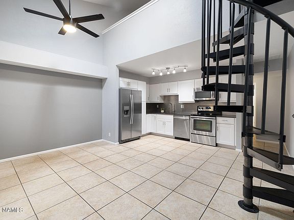 5th image of 6401 Saint Nicholas Cir #14