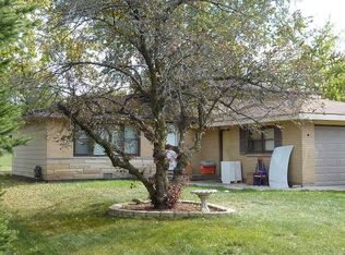 1045 Cuyahoga Dr, Bartlett, IL 60103
