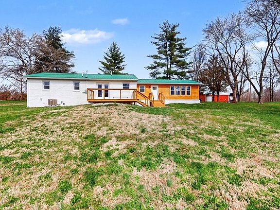 3rd image of 6115 Zander Rd