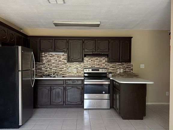 2nd image of 1800 Oasis Ave APT 102