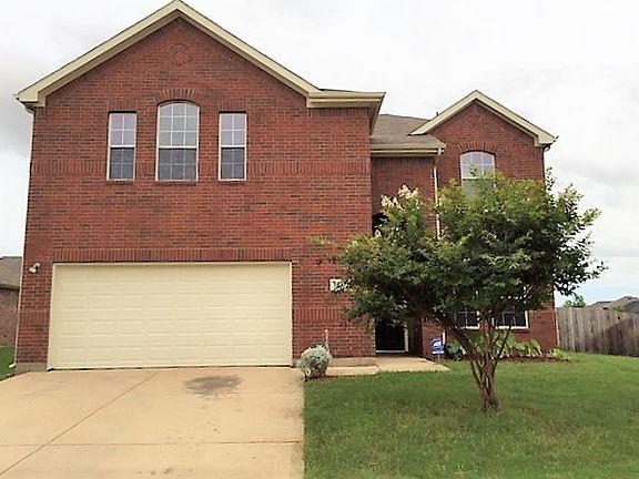 2nd image of 1247 Sweetwater Dr