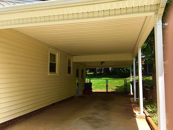 4th image of 332 Nursery Ln