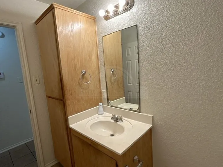 306 Jeff Gordon Dr — Photo 26