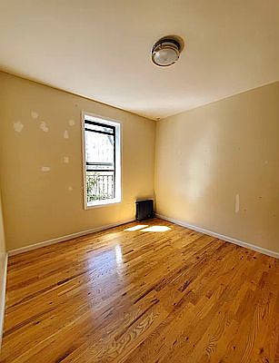 4th image of 501 E 21st St APT B2