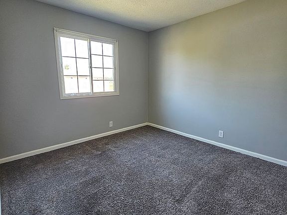 2nd image of 2751 W 72nd St APT 5