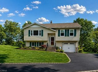 38 Ivy Pl, Vernon Twp., NJ 07418