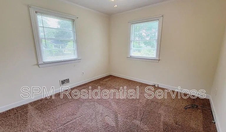 2512 Castle Hayne Rd — Photo 13