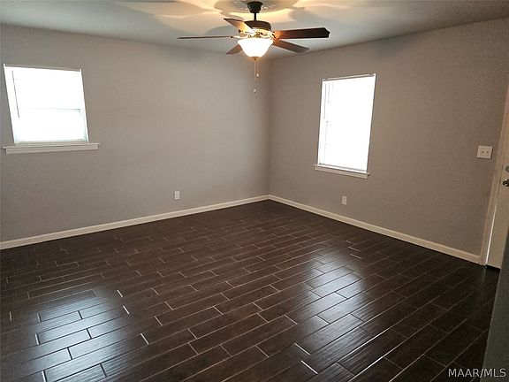 2nd image of 4501 Guilford Rd